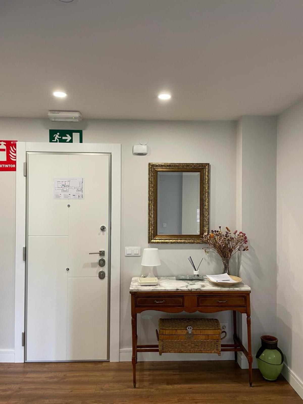 Burgo El Farolillo De La Catedral Vivienda De Uso Turistico Vut 9/251 아파트 외부 사진